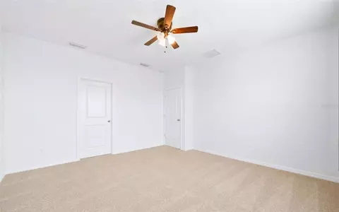 Bedroom - 11873 Brighton Knoll Loop, Riverview, FL 33579 photo 3 of 9