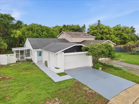 8612 Spring Cone Ct, Orlando, FL 32825