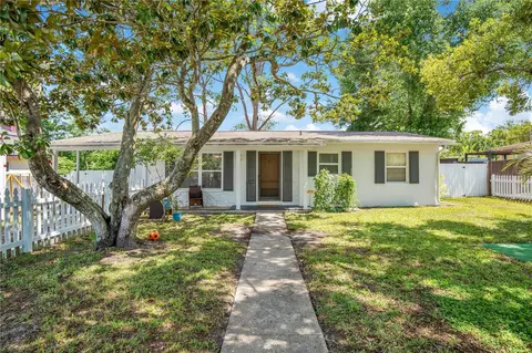 682 Merrimac St, Deltona, FL 32725