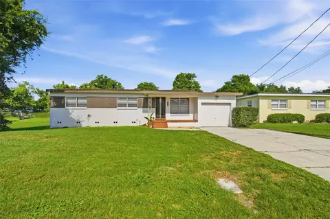 832 Thalia Dr, Orlando, FL 32807