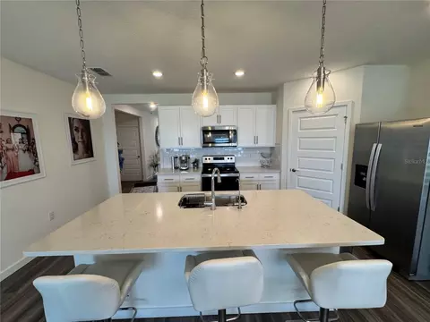 Kitchen - 415 Talisi Loop, Saint Cloud, FL 34771 photo 1 of 7