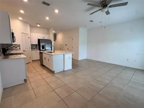 Living - 4461 Arlington Ave, Saint Cloud, FL 34769 photo 1 of 2