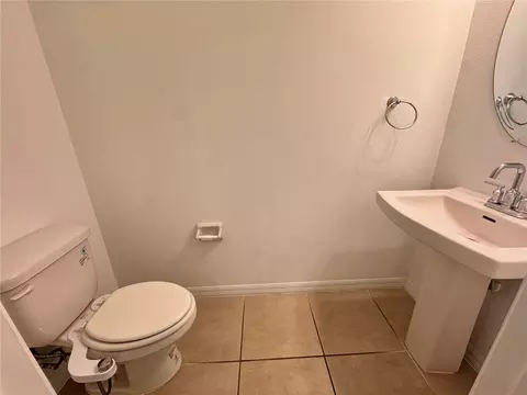 Bath - 4461 Arlington Ave, Saint Cloud, FL 34769 photo 1 of 3