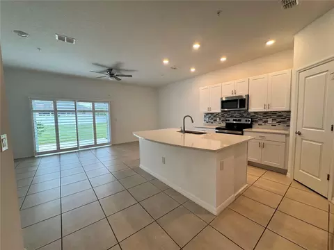 Kitchen - 4461 Arlington Ave, Saint Cloud, FL 34769 photo 1 of 5