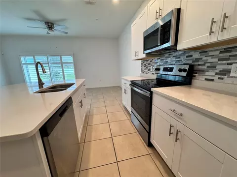 Kitchen - 4461 Arlington Ave, Saint Cloud, FL 34769 photo 5 of 5