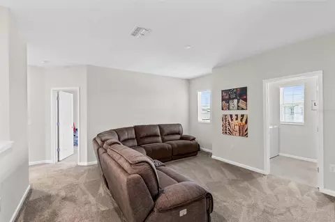 Entry Way - 5311 Amersham Ln, Saint Cloud, FL 34771 photo 2 of 3