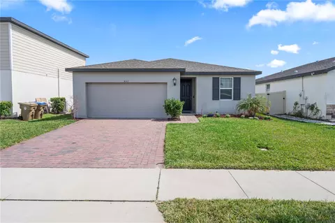551 Amadoras Way, Saint Cloud, FL 34771