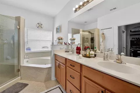 Bath - 3651 Daydream Pl, Saint Cloud, FL 34772 photo 1 of 4