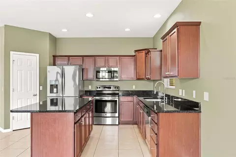 Kitchen - 3505 Sprite Ln, Saint Cloud, FL 34772 photo 1 of 2