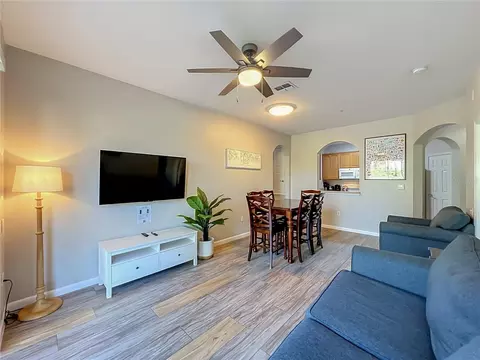 4814 Cayview Ave #10213, Orlando, FL 32819