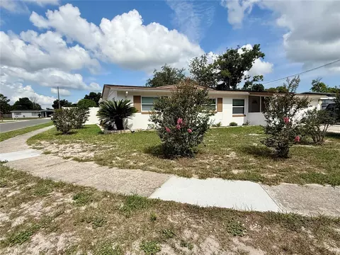 Exterior - 602 Sullivan Ave, Ocoee, FL 34761 photo 4 of 8