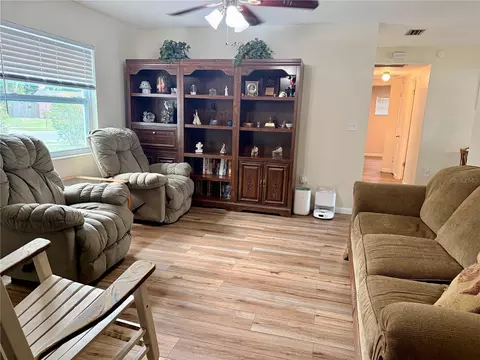 Living - 602 Sullivan Ave, Ocoee, FL 34761 photo 1 of 4