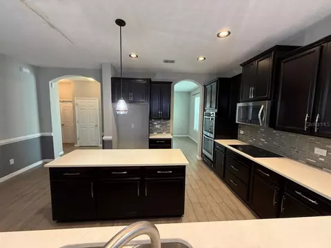 Kitchen - 5251 Villa Rosa Ave, Saint Cloud, FL 34771 photo 3 of 6