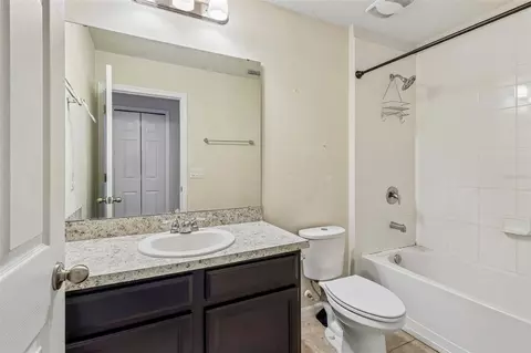 Bath - 5231 Villa Rosa Ave, Saint Cloud, FL 34771 photo 2 of 4