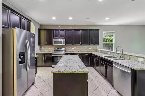 Kitchen - 5231 Villa Rosa Ave, Saint Cloud, FL 34771 photo 1 of 3