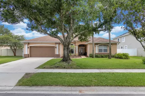 425 Morning Blossom Ln, Oviedo, FL 32765