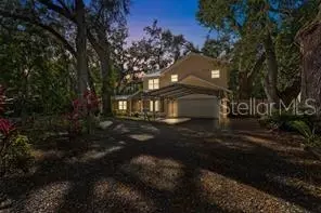 315 Wooten Rd, Lutz, FL 33548