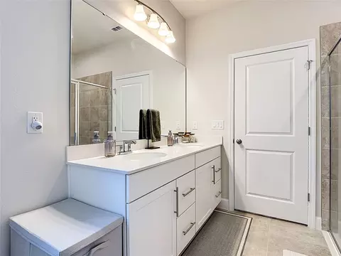 Bath - 5757 Anders Way, Saint Cloud, FL 34771 photo 7 of 7