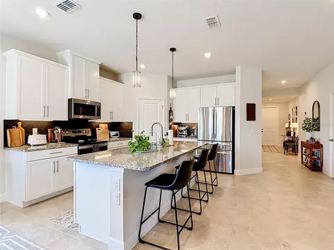 Kitchen - 5757 Anders Way, Saint Cloud, FL 34771 photo 8 of 10