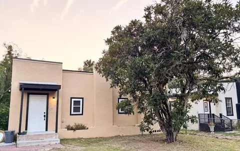 112 Avocado Ave, Sanford, FL 32771