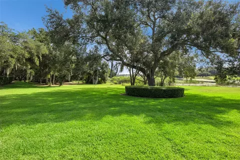 Exterior - 605 Old Mount Dora Rd, Eustis, FL 32726 photo 16 of 18