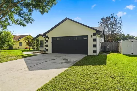 Exterior - 4209 Red Bird Ave, Saint Cloud, FL 34772 photo 4 of 8