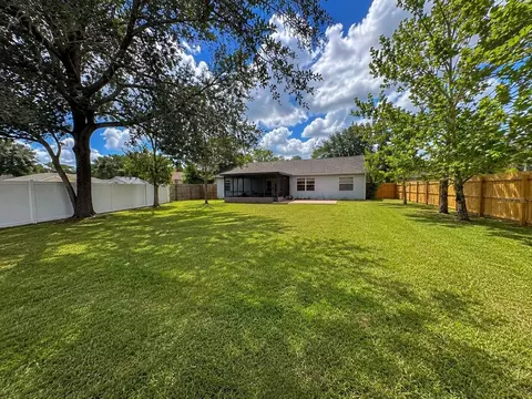 Exterior - 5113 Timber Ridge Tr, Ocoee, FL 34761 photo 4 of 5