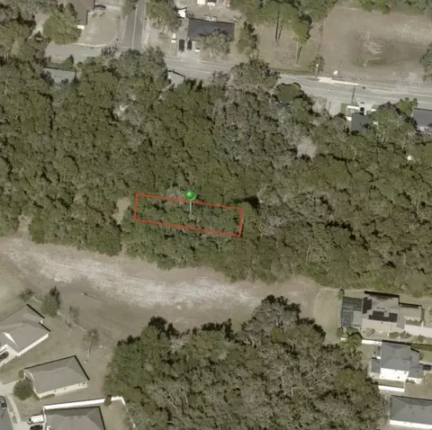 E Hubbard Avenue, Deland, FL 32724