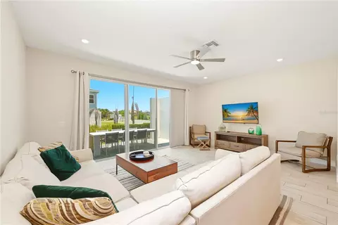 Living - 7909 Draw St, Reunion, FL 34747 photo 2 of 4