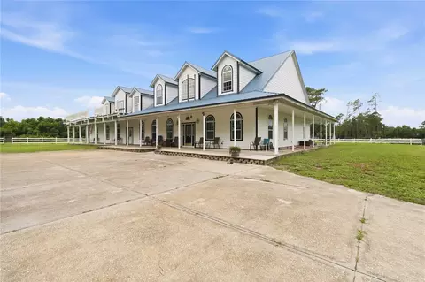 31243 Bear Pond Dr, Sorrento, FL 32776