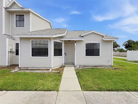 5301 Ladywell Ct, Tampa, FL 33624