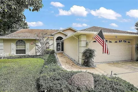 11 Mangrove Ct W, Homosassa, FL 34446