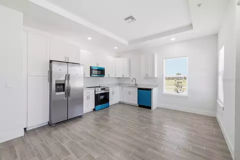 195 Rotonda Blvd W #3, Rotonda West, FL 33947