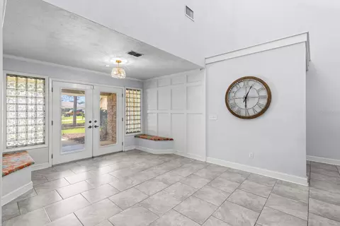 Entry Way - 82 Kingsley Pl, Ormond Beach, FL 32174 photo 2 of 4