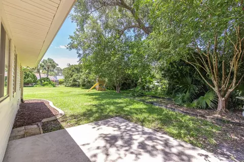 Exterior - 82 Kingsley Pl, Ormond Beach, FL 32174 photo 3 of 7