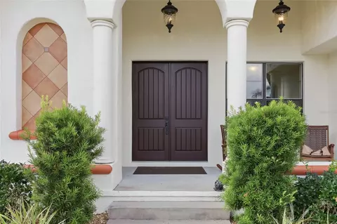Entry Way - 4460 Runway Ln, Saint Cloud, FL 34772 photo 1 of 11