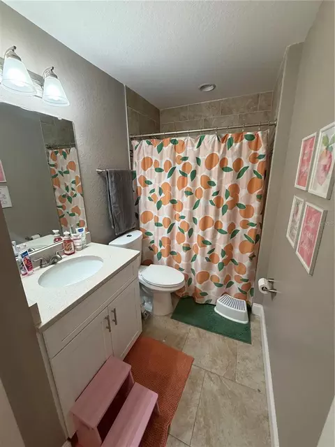 Bath - 350 S 8th Ave, Bartow, FL 33830 photo 1 of 2