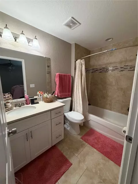 Bath - 350 S 8th Ave, Bartow, FL 33830 photo 2 of 2