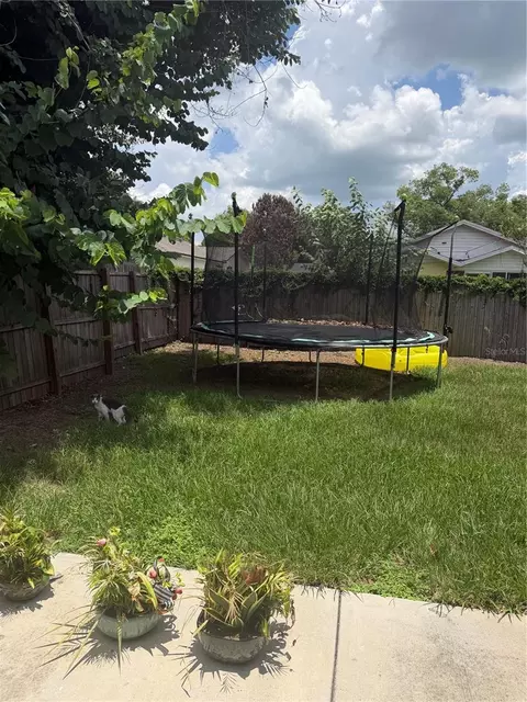 Exterior - 350 S 8th Ave, Bartow, FL 33830 photo 4 of 5