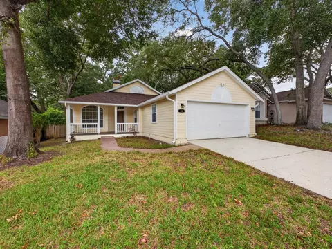 1008 Royal Oaks Dr, Apopka, FL 32703