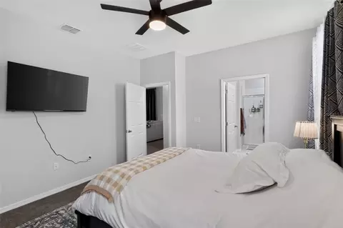 Bedroom - 5616 Beggs Rd, Saint Cloud, FL 34771 photo 3 of 6