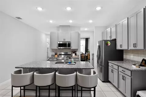 Kitchen - 5616 Beggs Rd, Saint Cloud, FL 34771 photo 3 of 5