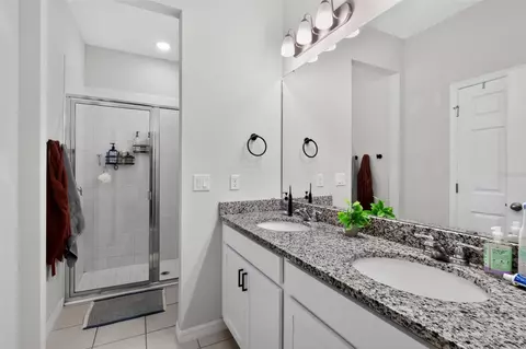 Bath - 5616 Beggs Rd, Saint Cloud, FL 34771 photo 1 of 2