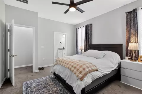 Bedroom - 5616 Beggs Rd, Saint Cloud, FL 34771 photo 4 of 6