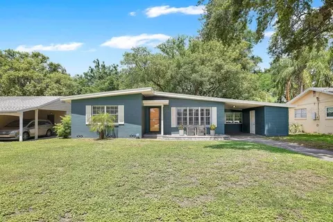 2512 Lake Wade Ct, Orlando, FL 32806