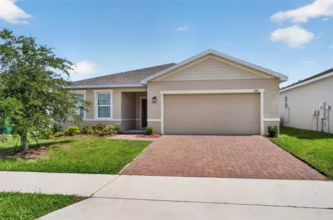 341 Winter Bliss Ln, Mount Dora, FL 32757