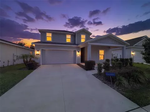832 Timberland Dr, Eagle Lake, FL 33839