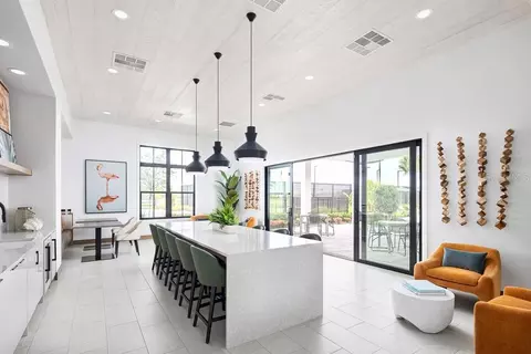View/Area - 1868 Crowncrest Drs, Apopka, FL 32703 photo 4 of 7