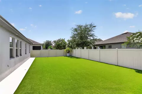 Exterior - 5352 Costa Del Sol Dr, Saint Cloud, FL 34771 photo 5 of 6
