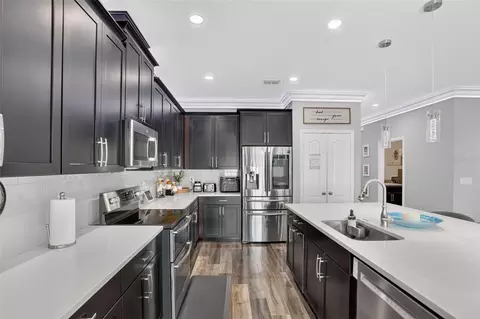 Kitchen - 5352 Costa Del Sol Dr, Saint Cloud, FL 34771 photo 1 of 4